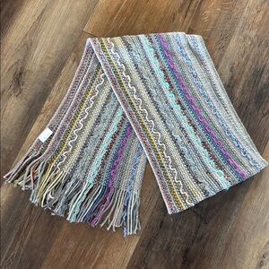 2 Chic Multicolor Knit Scarf